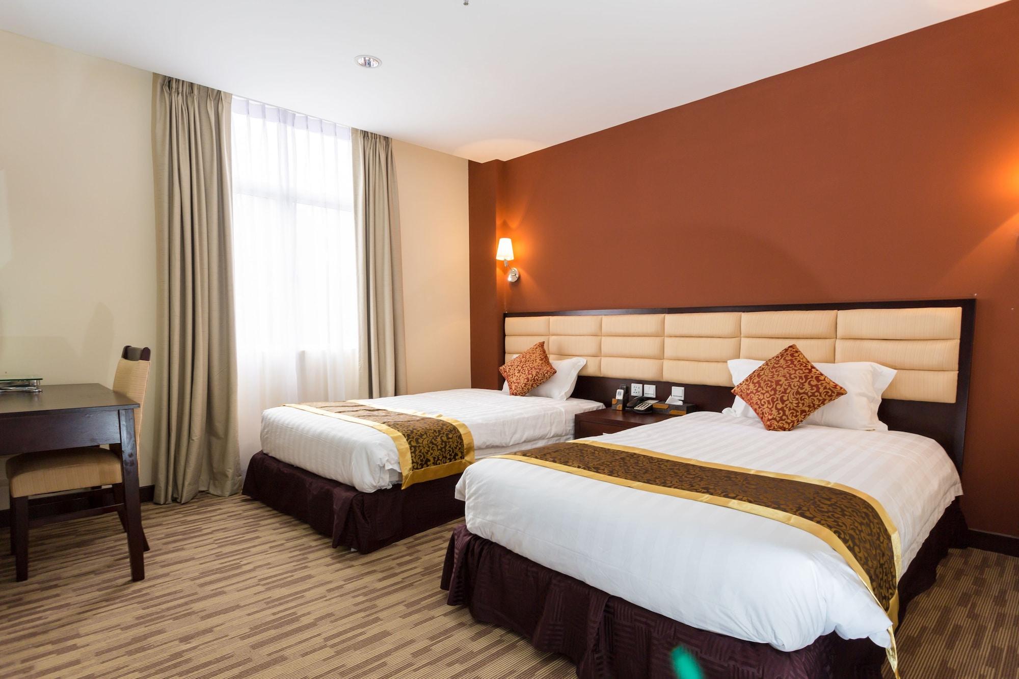 Hallmark Crown 4* Malacca