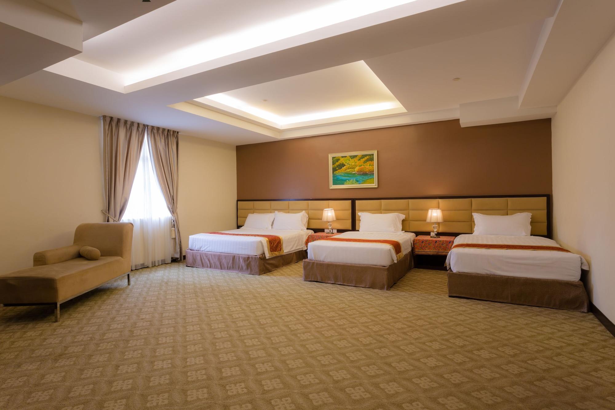Hallmark Crown 4*
